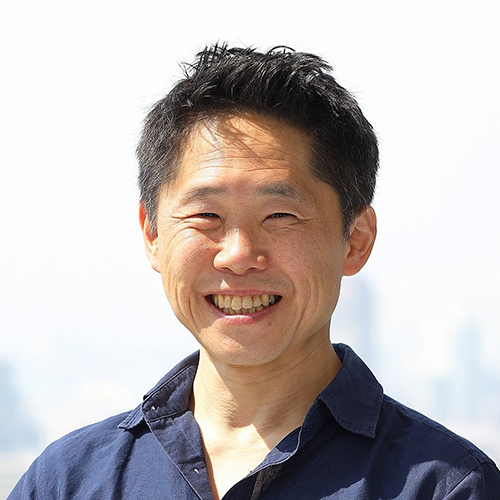 神戸大学大学院理学研究科・理学部 物理学科・物理学専攻 粒子物理学教育研究分野 身内 賢太朗 准教授